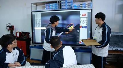 職業(yè)教育數字化轉型與創(chuàng)新 教育科技開發(fā)的新路徑